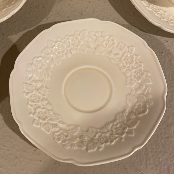 Crown Ducal Gainsborough Bundle - 4 Teacups & Saucers - Picture 6 of 10